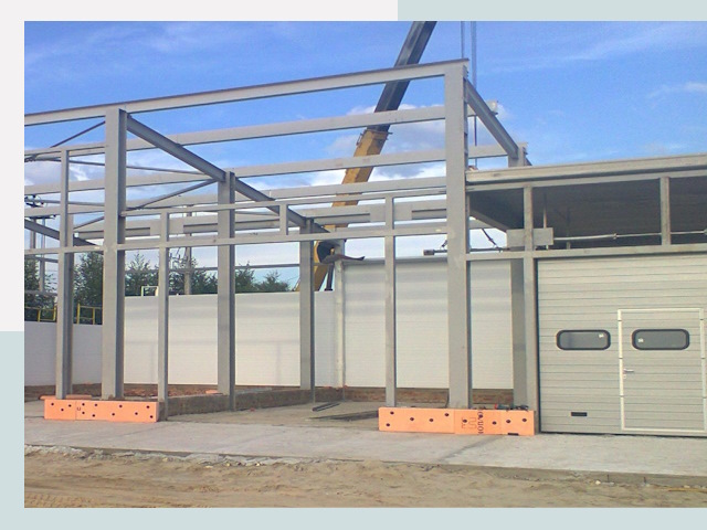 Строительство автосервисов от СтальСтрой-Трд по цене 652 руб.