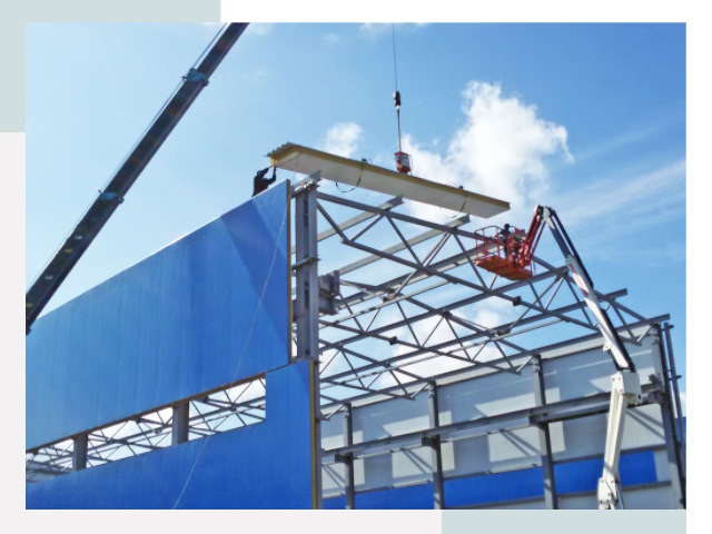 Монтаж сэндвич-панелей в Отрадном