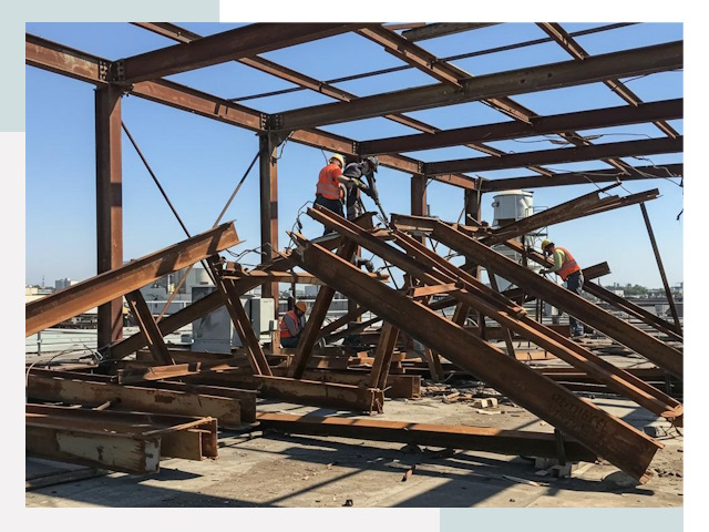 Демонтаж металлоконструкций в Отрадном от 652 руб.